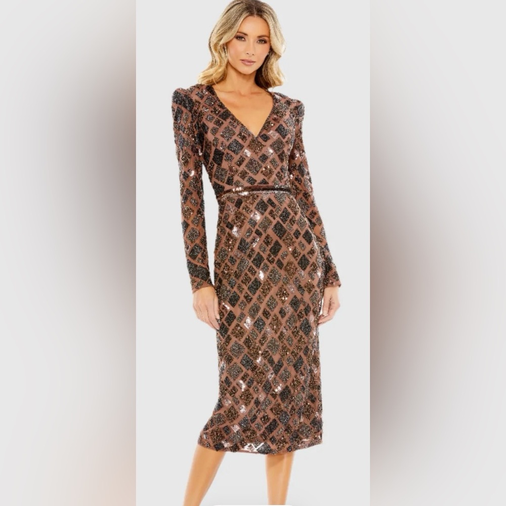 NWT Mac Duggal Bronze & Black Sequin Midi Dress. Size 16